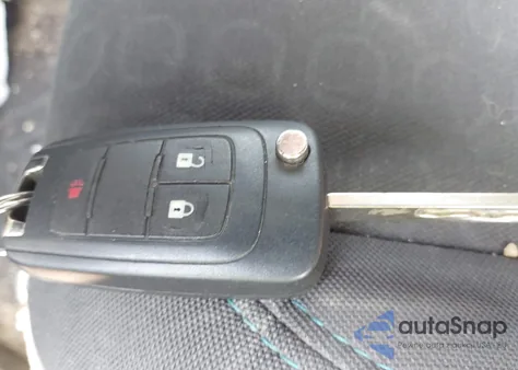 2016 Chevrolet Trax 1Ls z USA, uszkodzony, nr VIN KL7CJKSB9GB761366